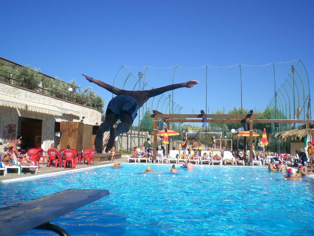 Villaggio Turistico Defensola Vieste Exterior foto